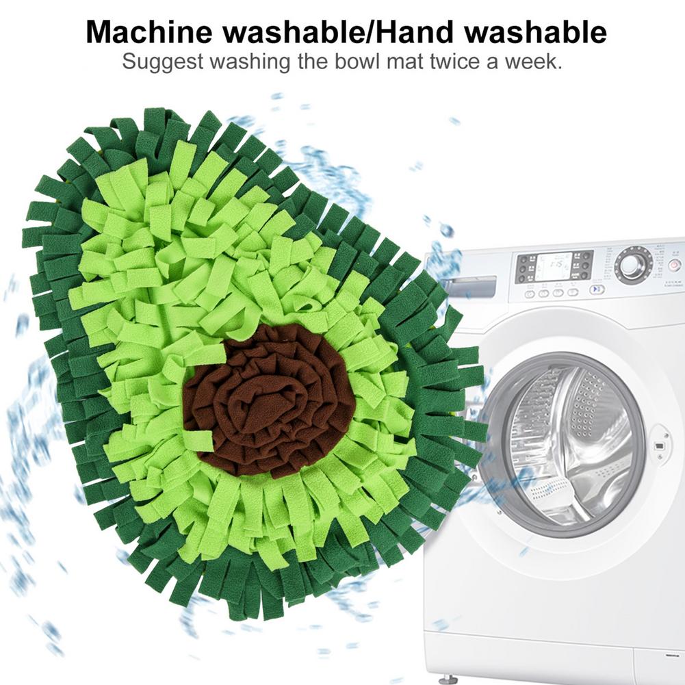 Snuffle mat fleece folds detail